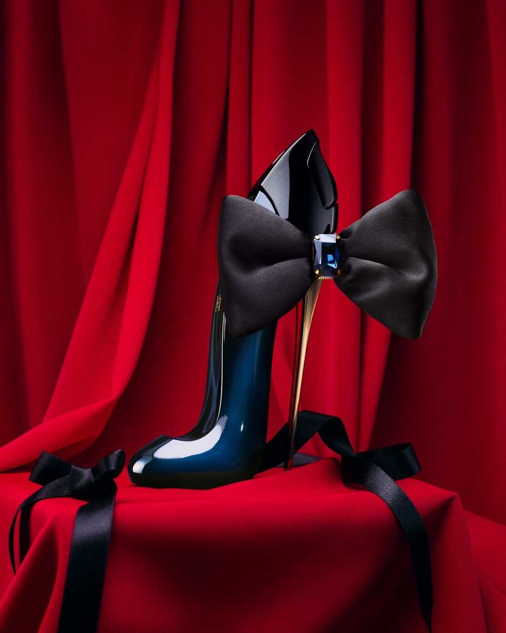 Carolina Herrera Good Girl Bow - Shop Home Fragrance ulasan dan harga